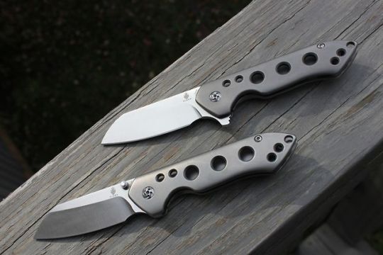 silver pocket knives