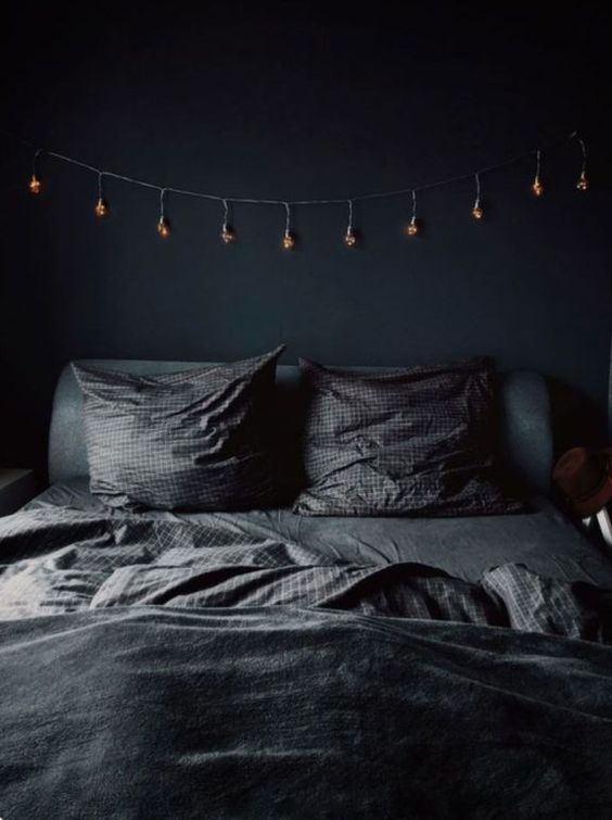 dark bedroom design