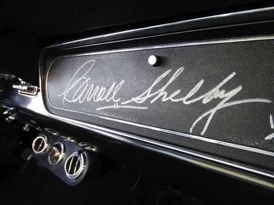 Carroll Shelby Signiture Mustang