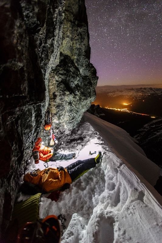 climbers sleeping on the mountain