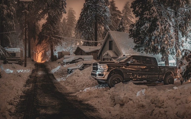 cold night cabins truck