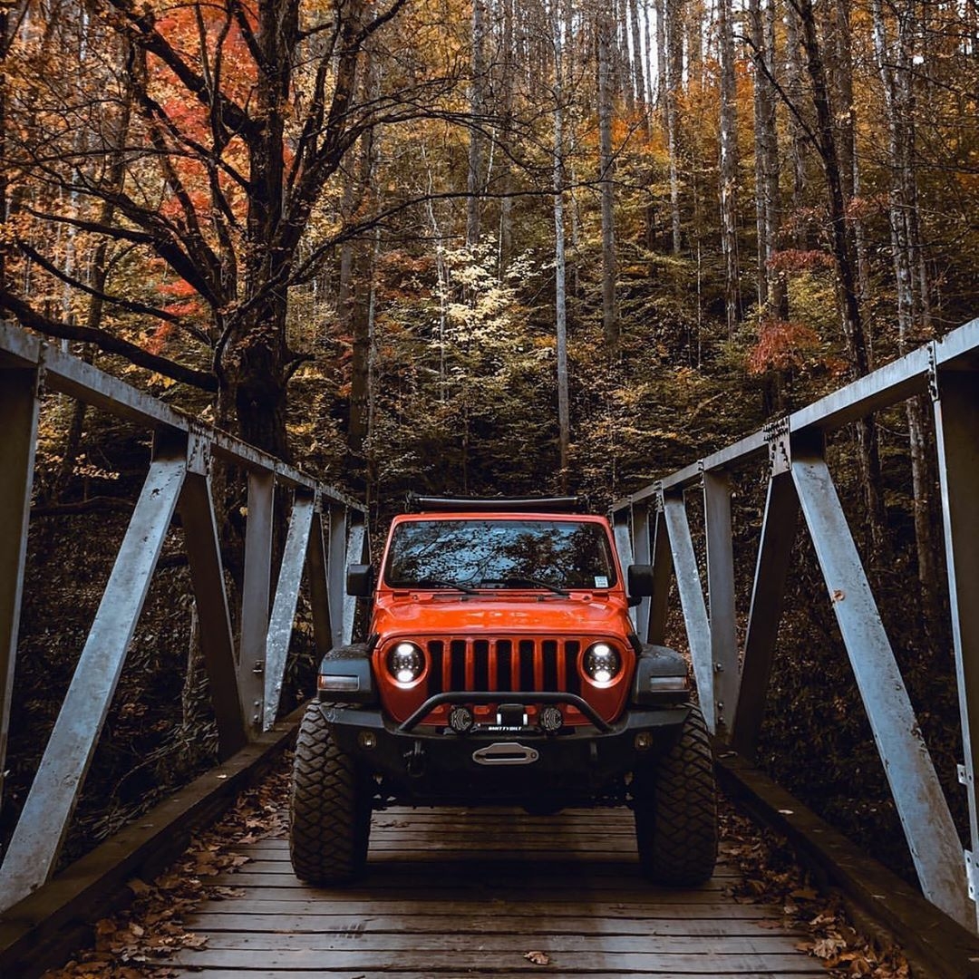 jeep on bridge