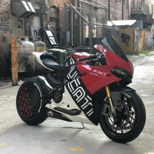 the manly life - Ducati Panigale 1299