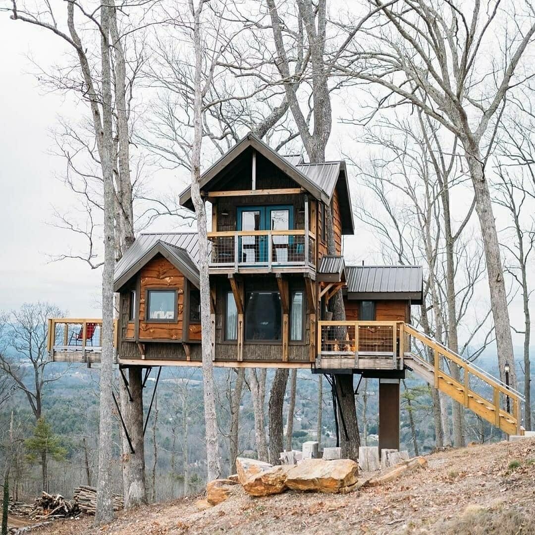 custom treehouse