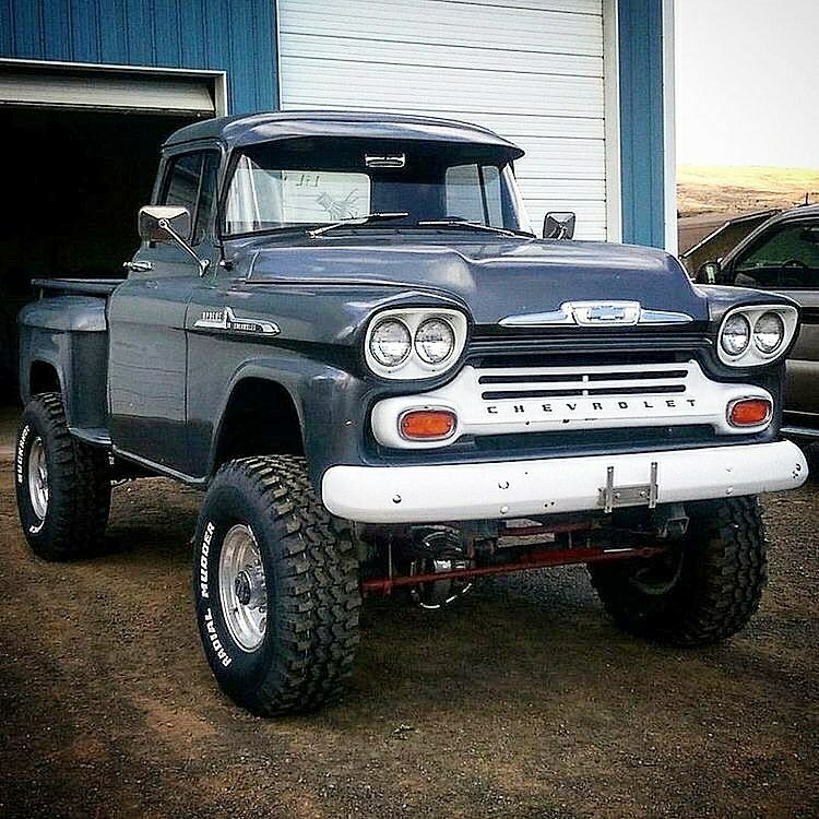 classic chevy 4x4 pickup