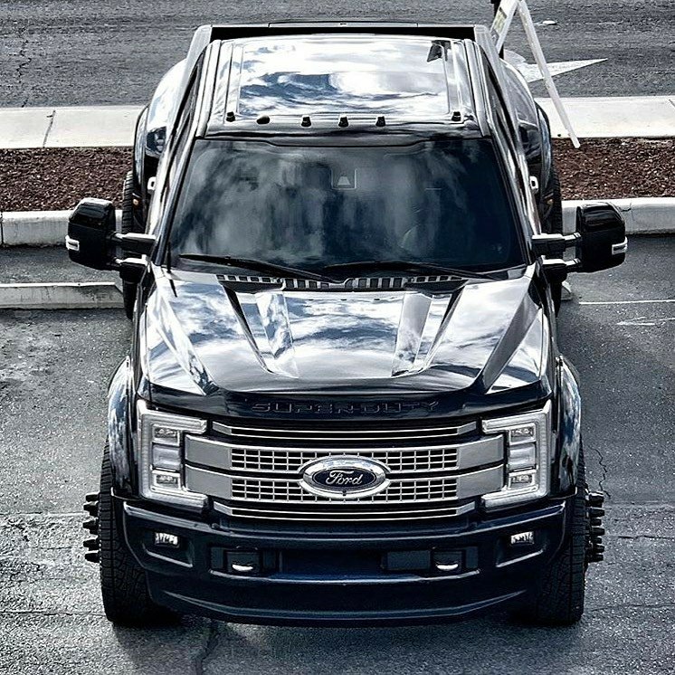 top view of ford super duty truck